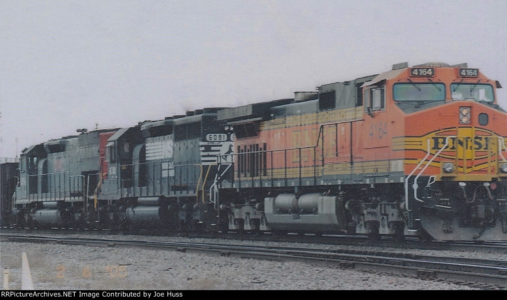 BNSF 4164 East